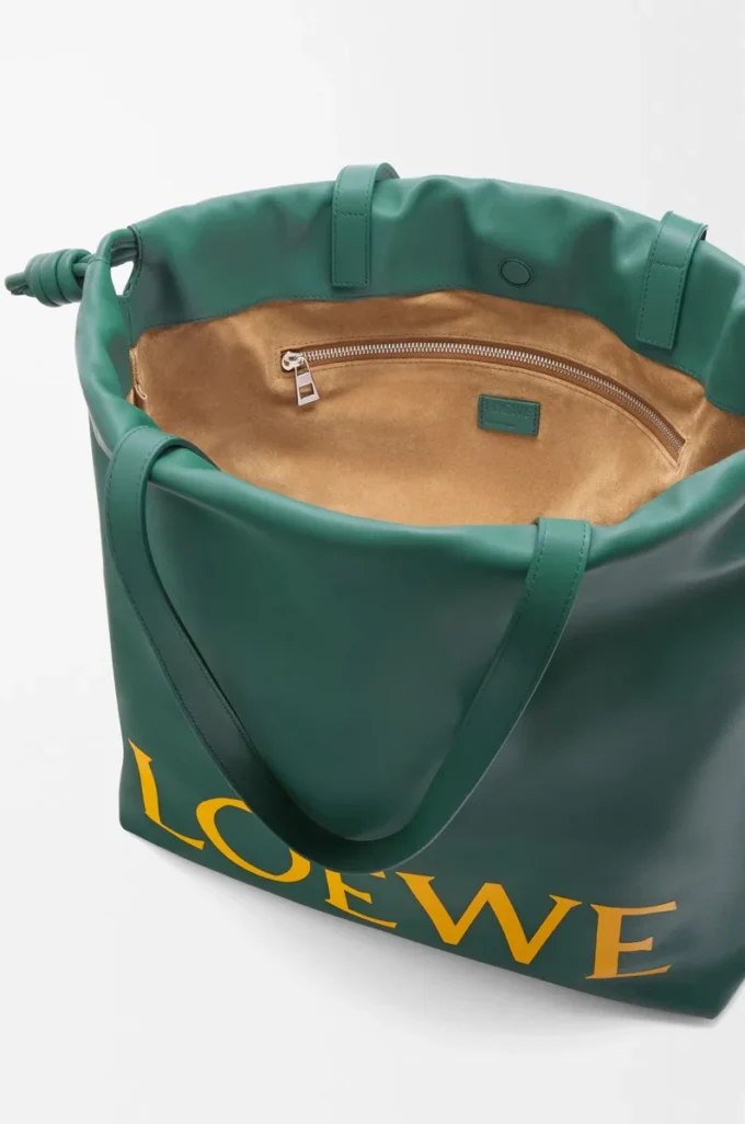 Bolso tote con logotipo Flamenco en piel de becerro napa Evergreen