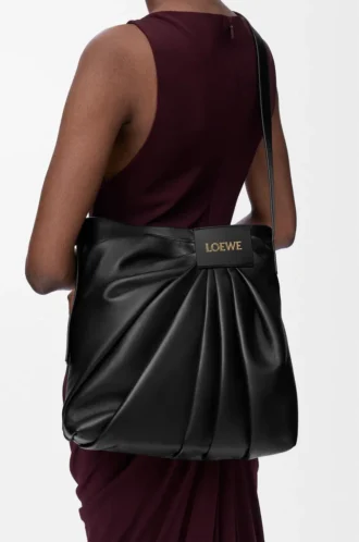 Bolso tote drapeado en suave piel de cordero napa Negro