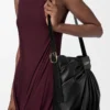 Bolso tote drapeado en suave piel de cordero napa Negro Bolso tote drapeado en suave piel de cordero napa Negro