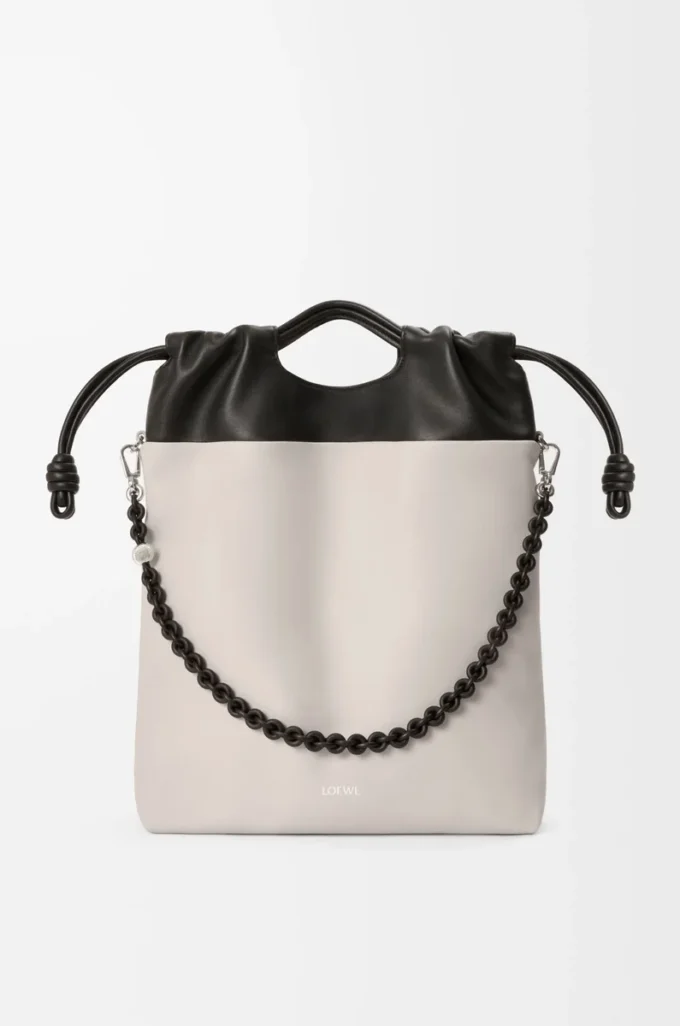 Bolso tote Flamenco en piel de cordero napa suave color fantasma claro/negro Bolso tote Flamenco en piel de cordero napa suave color fantasma claro/negro