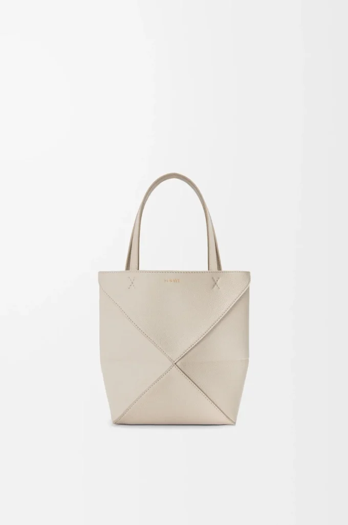 Bolso tote Mini Puzzle Fold en piel de becerro granulada suave Light Ghost Bolso tote Mini Puzzle Fold en piel de becerro granulada suave Light Ghost