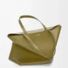 Bolso tote Puzzle Fold XL en piel de becerro brillante color oliva