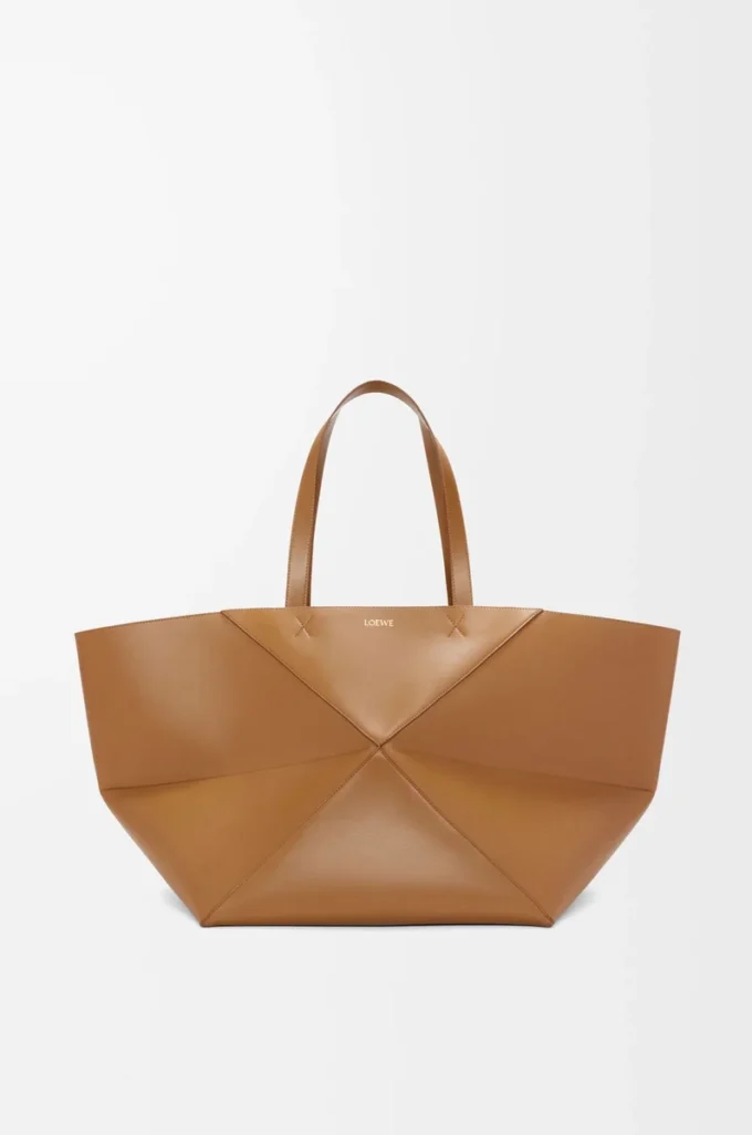 Bolso tote XXL Puzzle Fold en piel de becerro brillante Oak Bolso tote XXL Puzzle Fold en piel de becerro brillante Oak