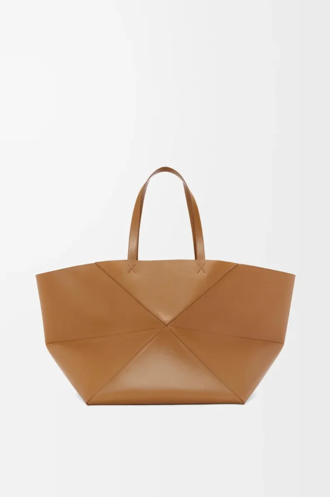 Bolso tote XXL Puzzle Fold en piel de becerro brillante Oak Bolso tote XXL Puzzle Fold en piel de becerro brillante Oak