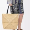 Bolso XL Puzzle Fold en rafia Natural/Negro Bolso XL Puzzle Fold en rafia Natural/Negro