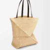 Bolso XL Puzzle Fold en rafia Natural/Negro Bolso XL Puzzle Fold en rafia Natural/Negro
