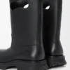 Bota Bobby en piel de becerro granulada curtida vegetalmente. Negro Bota Bobby en piel de becerro granulada curtida vegetalmente. Negro