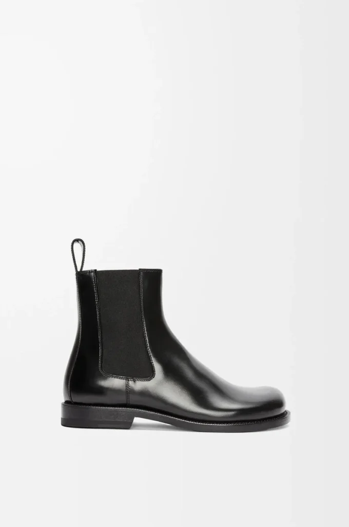 Bota Chelsea Campo en piel de becerro cepillada, color negro Bota Chelsea Campo en piel de becerro cepillada, color negro