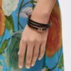 Brazalete Twist en piel de becerro negro Brazalete Twist en piel de becerro negro