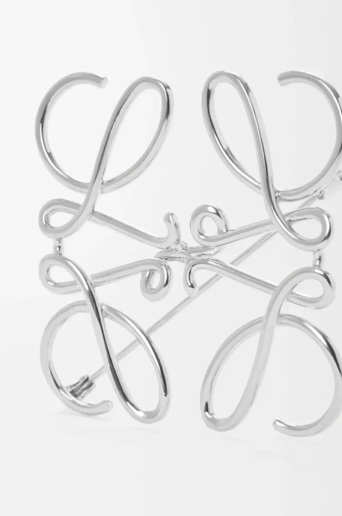 Broche Anagram en metal paladio Broche Anagram en metal paladio