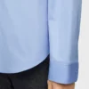 Camisa de algodón azul claro Camisa de algodón azul claro