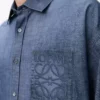 Camisa de algodón azul lavado Camisa de algodón azul lavado