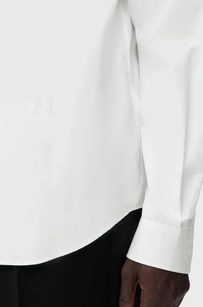 Camisa de algodón blanco Camisa de algodón blanco