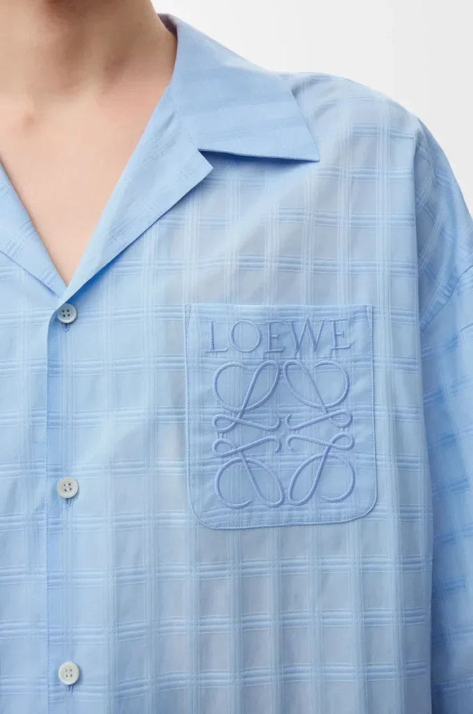 Camisa de manga corta de algodón azul claro Camisa de manga corta de algodón azul claro