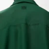 Camisa drapeada de seda verde oscuro Camisa drapeada de seda verde oscuro