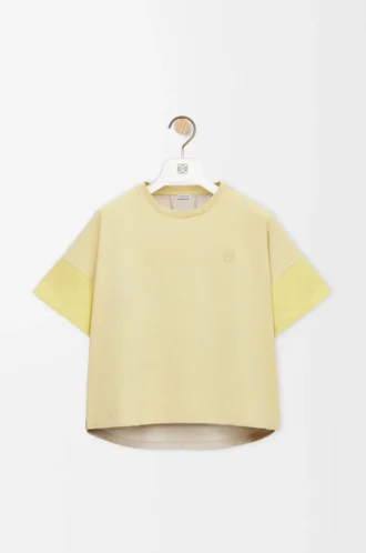 Camiseta de corte cuadrado de algodón y seda en color gris pálido/citrino claro