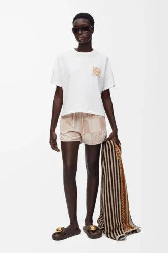 Camiseta de corte cuadrado en algodón blanco