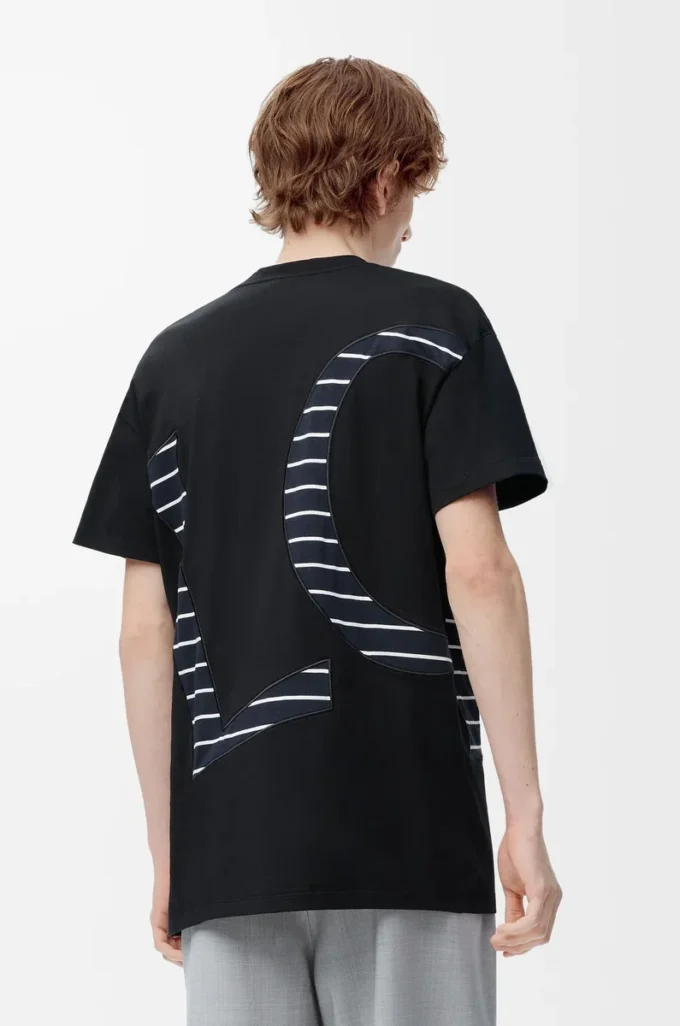 Camiseta de corte holgado en algodón Negro Camiseta de corte holgado en algodón Negro