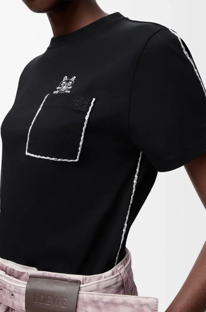 Camiseta de corte recto en algodón Negro Camiseta de corte recto en algodón Negro