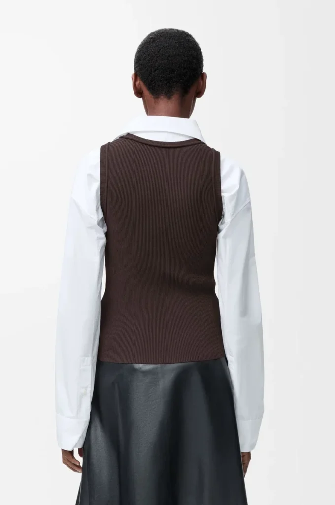 Camiseta sin mangas con anagrama en viscosa elástica marrón Camiseta sin mangas con anagrama en viscosa elástica marrón