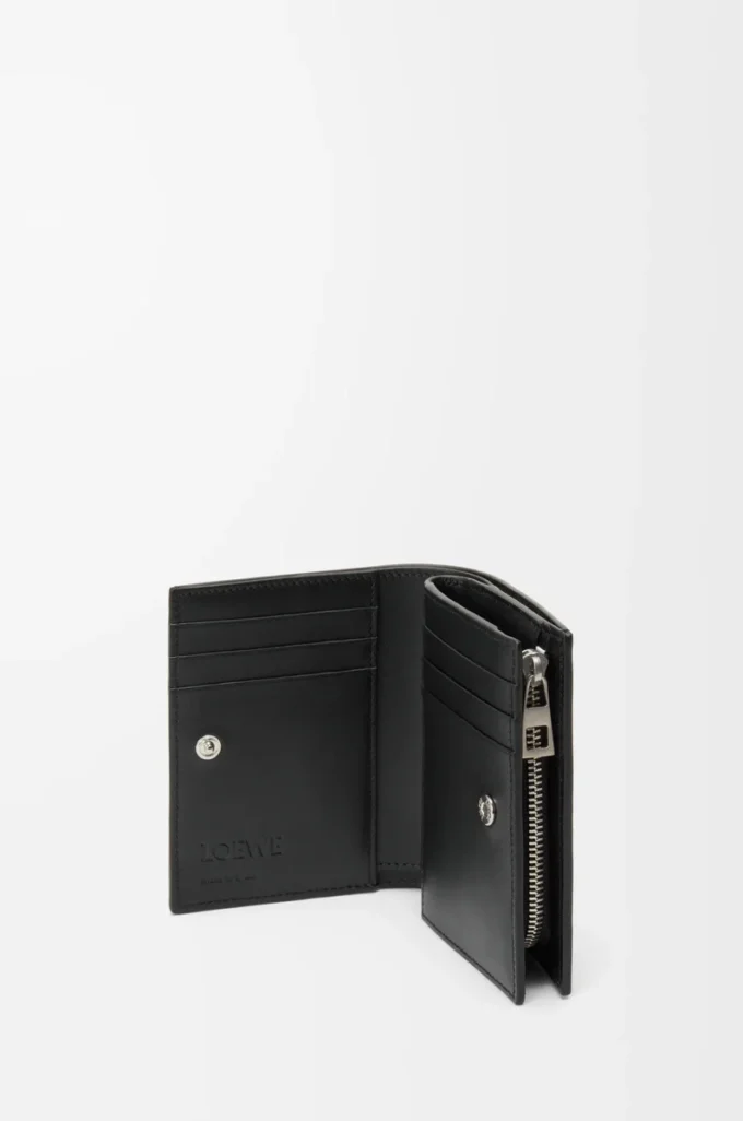 Cartera compacta Panta en piel de becerro brillante, color negro