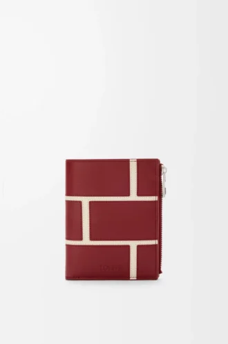 Cartera compacta y delgada en piel de becerro clásica rojo quemado