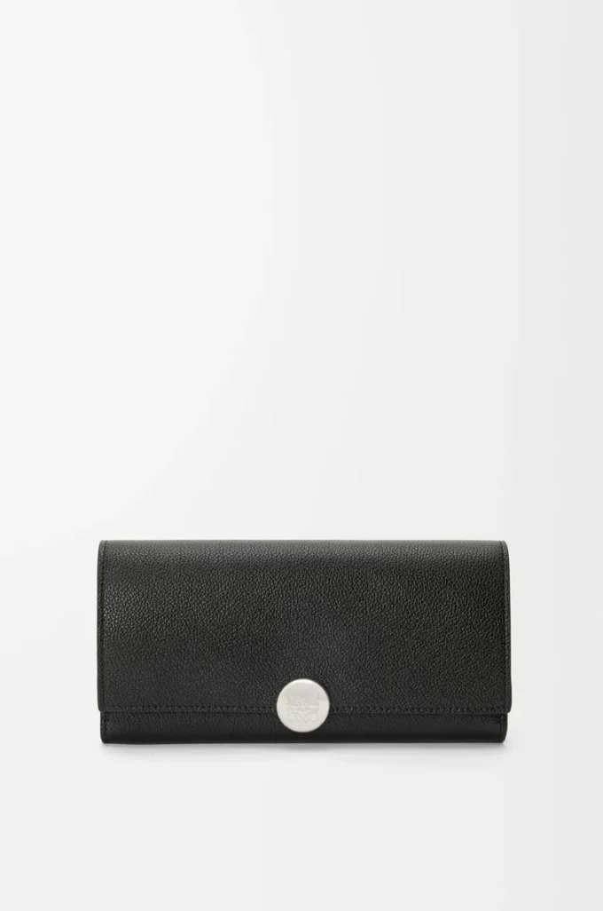 Cartera continental Pebble en piel de becerro mini grano. Negro Cartera continental Pebble en piel de becerro mini grano. Negro