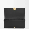 Cartera continental Pebble en piel de becerro napa brillante, color negro