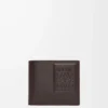 Cartera doble en piel de becerro satinada marrón oscuro Cartera doble en piel de becerro satinada marrón oscuro