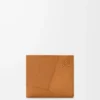 Cartera plegable Puzzle para monedas en piel de becerro granulada flexible, color marrón claro cañón
