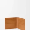Cartera Puzzle de doble pliegue en suave piel de becerro granulada, color marrón claro cañón