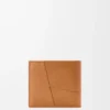 Cartera Puzzle de doble pliegue en suave piel de becerro granulada, color marrón claro cañón