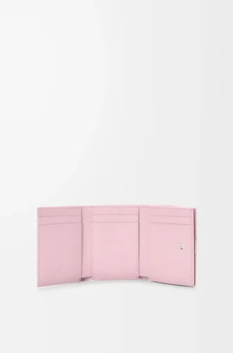 Cartera tríptica Anagram en piel de becerro granulada Blossom