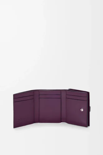 Cartera tríptica en piel de becerro granulada suave Dirty Mauve/Squirrel Cartera tríptica en piel de becerro granulada suave Dirty Mauve/Squirrel