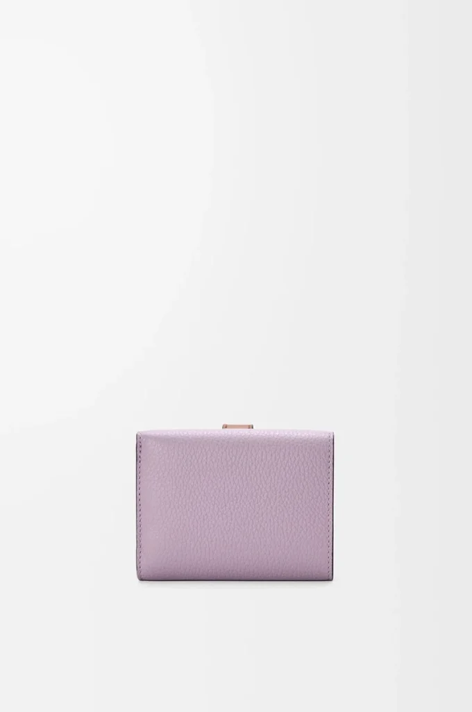 Cartera tríptica en piel de becerro granulada suave Dirty Mauve/Squirrel