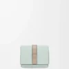 Cartera tríptica en piel de becerro granulada suave Frozen/Arcilla