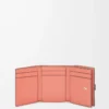 Cartera tríptica en piel de becerro granulada suave Light Oat/Honey