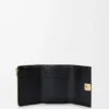 Cartera vertical pequeña Anagram en piel de becerro granulada Black/Gold Cartera vertical pequeña Anagram en piel de becerro granulada Black/Gold