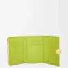 Cartera vertical pequeña Pebble en piel de becerro napa brillante Meadow Green Cartera vertical pequeña Pebble en piel de becerro napa brillante Meadow Green