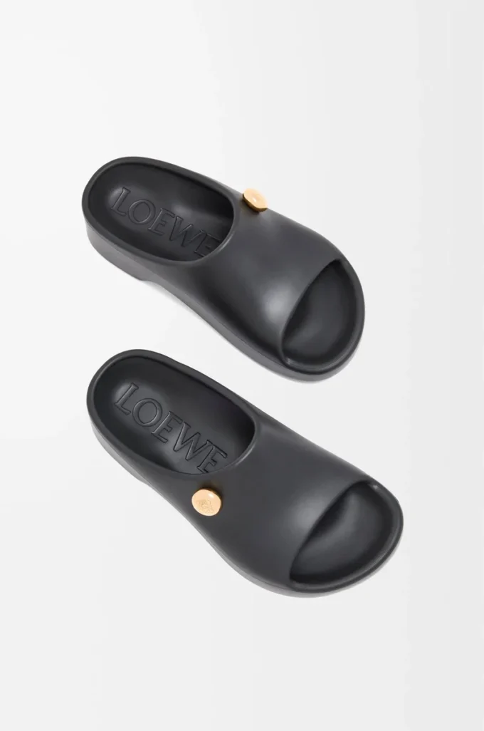 Chanclas Foam Pebble Negro/Dorado Chanclas Foam Pebble Negro/Dorado