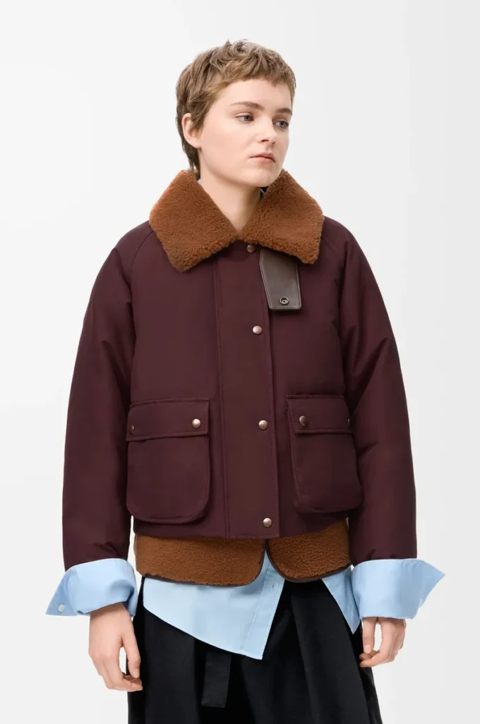 Chaqueta acolchada en mezcla de piel de oveja y algodón Burdeos Chaqueta acolchada en mezcla de piel de oveja y algodón Burdeos