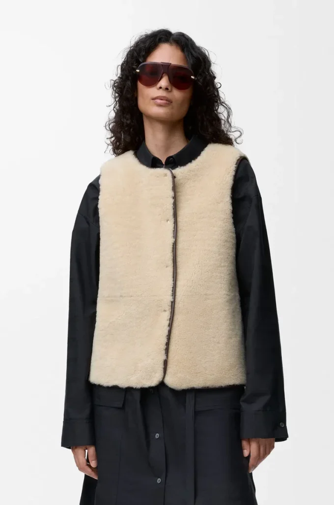 Chaqueta acolchada en mezcla de piel de oveja y algodón Negro Chaqueta acolchada en mezcla de piel de oveja y algodón Negro