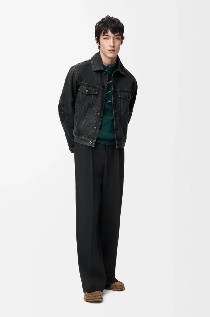 Chaqueta Anagram en denim negro Chaqueta Anagram en denim negro