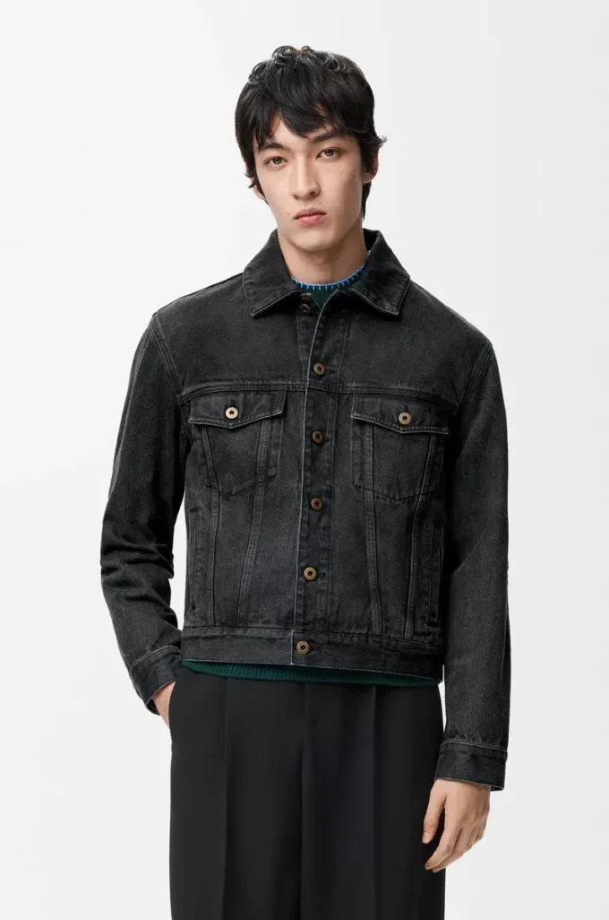 Chaqueta Anagram en denim negro Chaqueta Anagram en denim negro