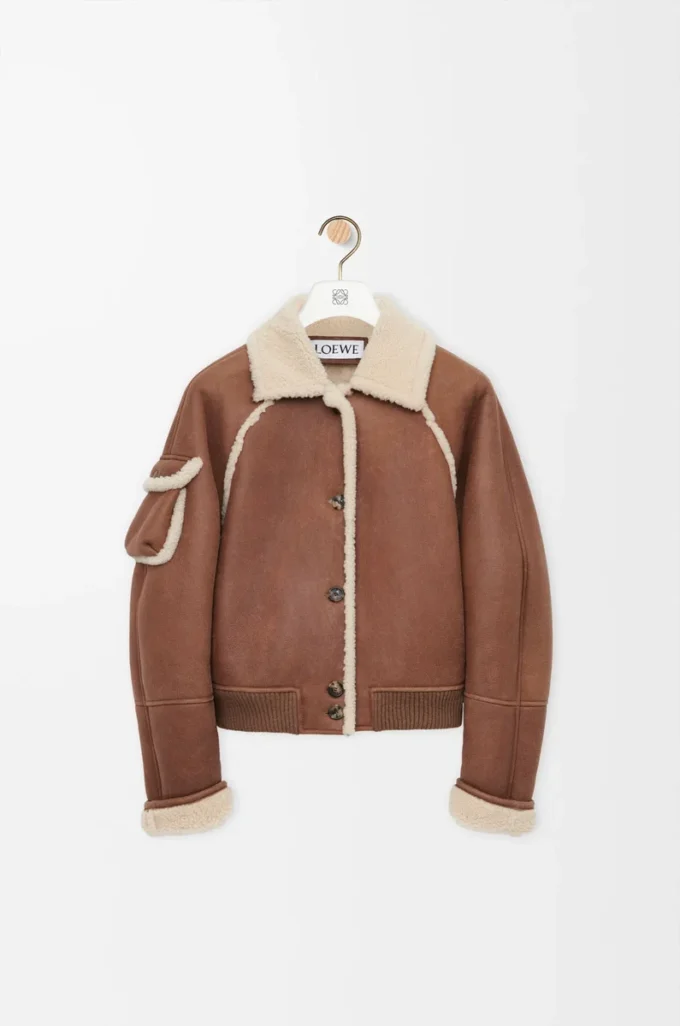 Chaqueta bomber de piel de oveja marrón Chaqueta bomber de piel de oveja marrón