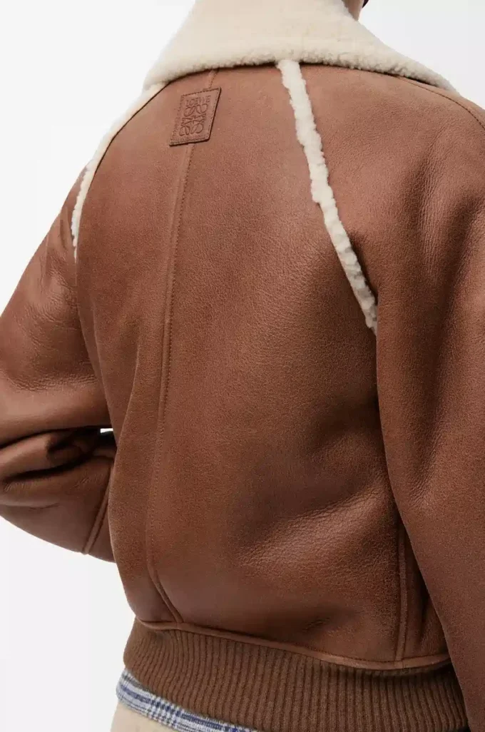 Chaqueta bomber de piel de oveja marrón Chaqueta bomber de piel de oveja marrón