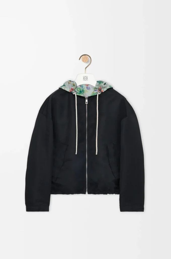 Chaqueta con capucha de poliéster y seda Verde/Rojo Chaqueta con capucha de poliéster y seda Verde/Rojo