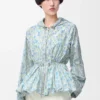 Chaqueta con capucha en tafetán de mezcla de seda Blanco/Azul Chaqueta con capucha en tafetán de mezcla de seda Blanco/Azul