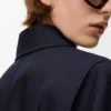 Chaqueta con cinturón de lana y seda azul marino Chaqueta con cinturón de lana y seda azul marino