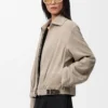 Chaqueta con cinturón de piel de cabra anteada Beige oscuro Chaqueta con cinturón de piel de cabra anteada Beige oscuro